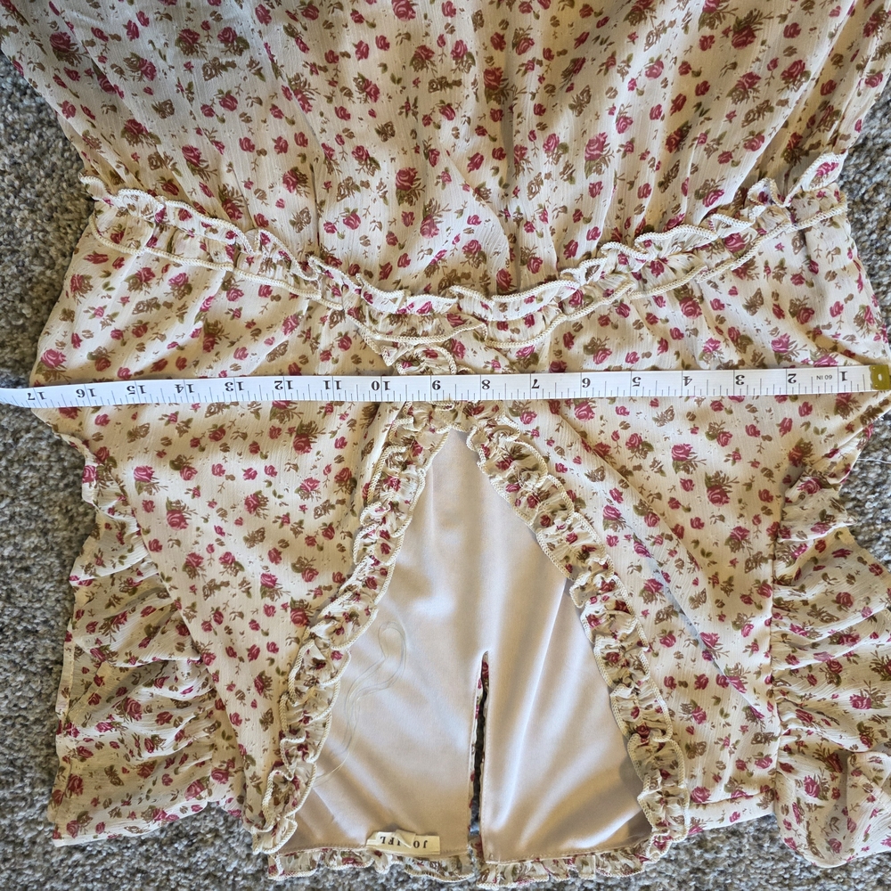Floral Ruffle Tunic - Picture 5 of 5